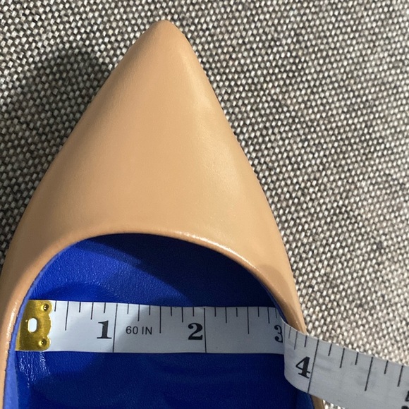 Classic Nude Leather High Heels, size 6.5B, NIB. - Picture 11 of 16